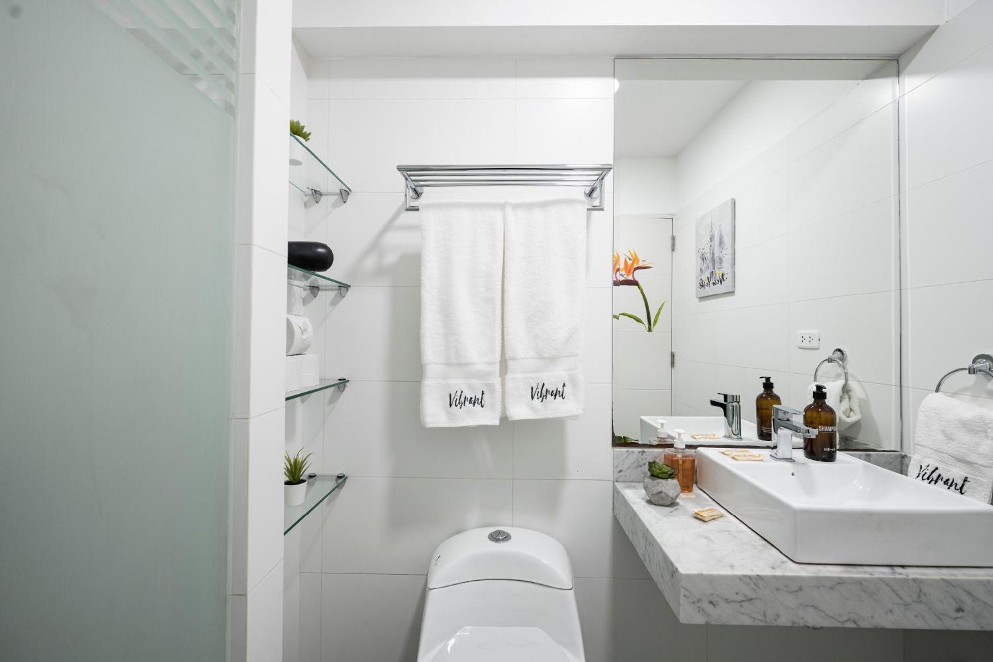 Connect Apartment By Vibrant Lima Bagian luar foto
