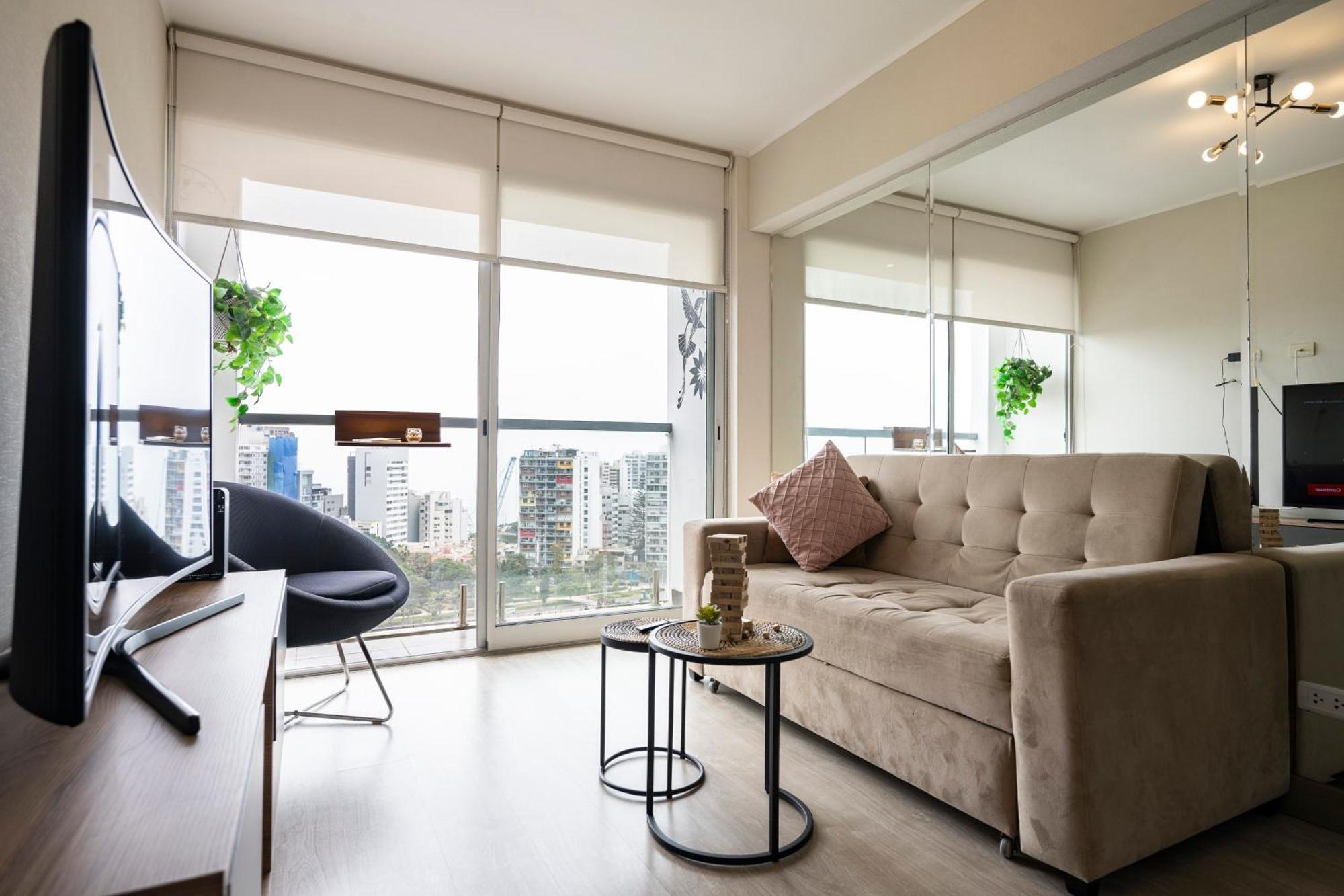 Connect Apartment By Vibrant Lima Bagian luar foto