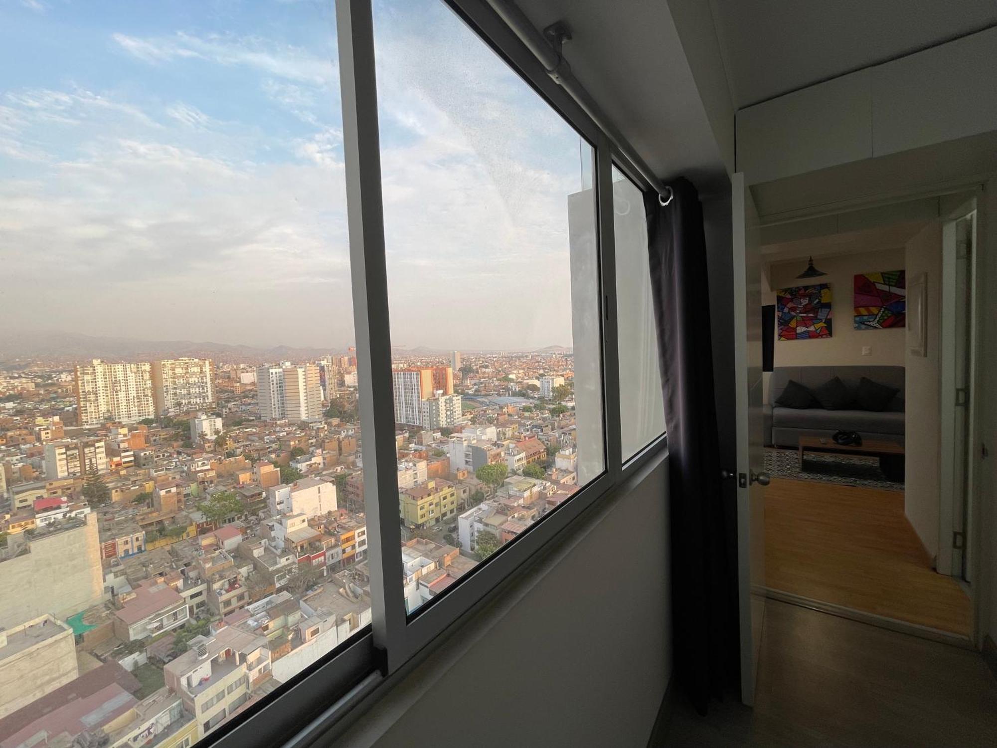 Connect Apartment By Vibrant Lima Bagian luar foto