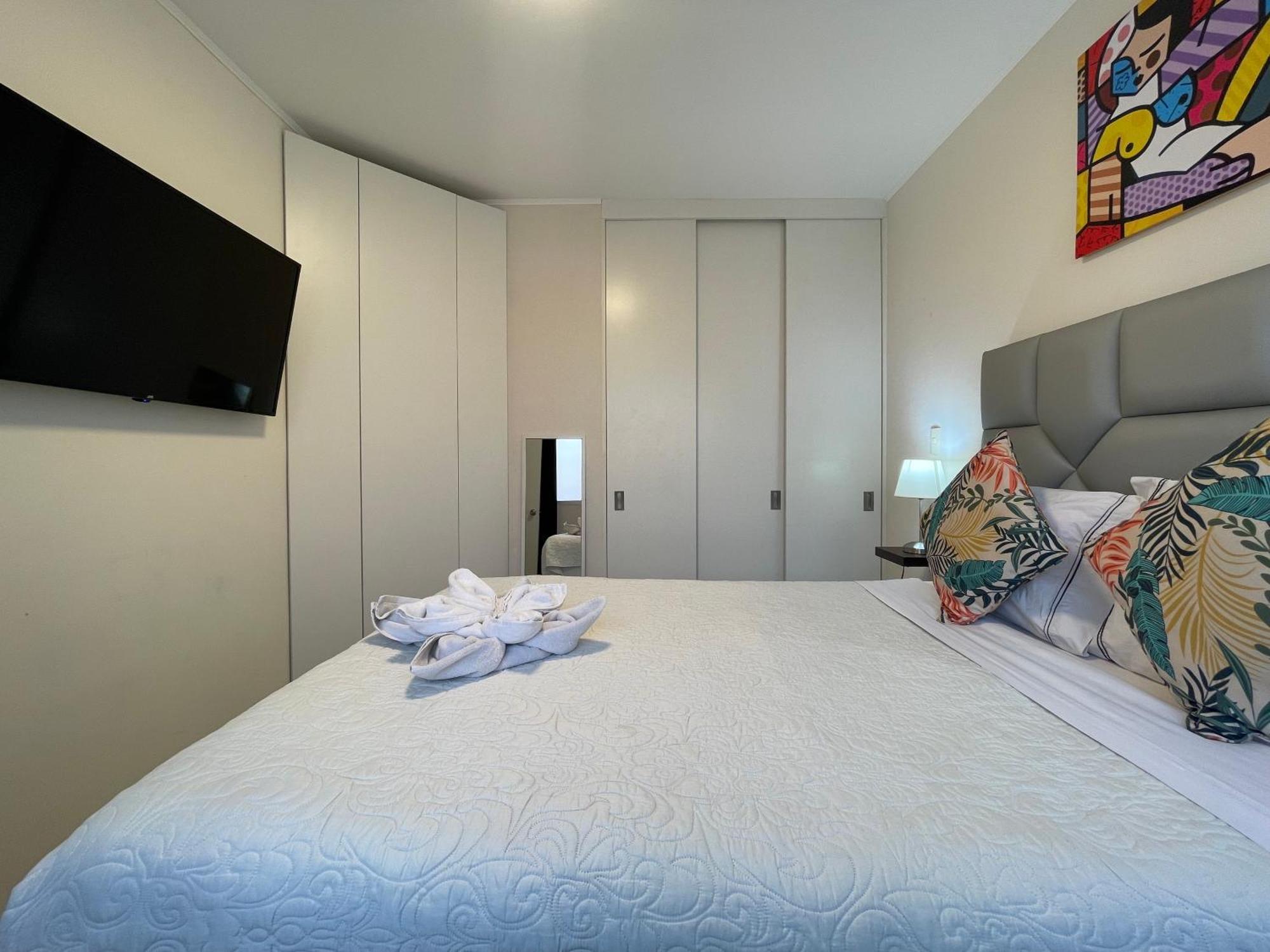 Connect Apartment By Vibrant Lima Bagian luar foto